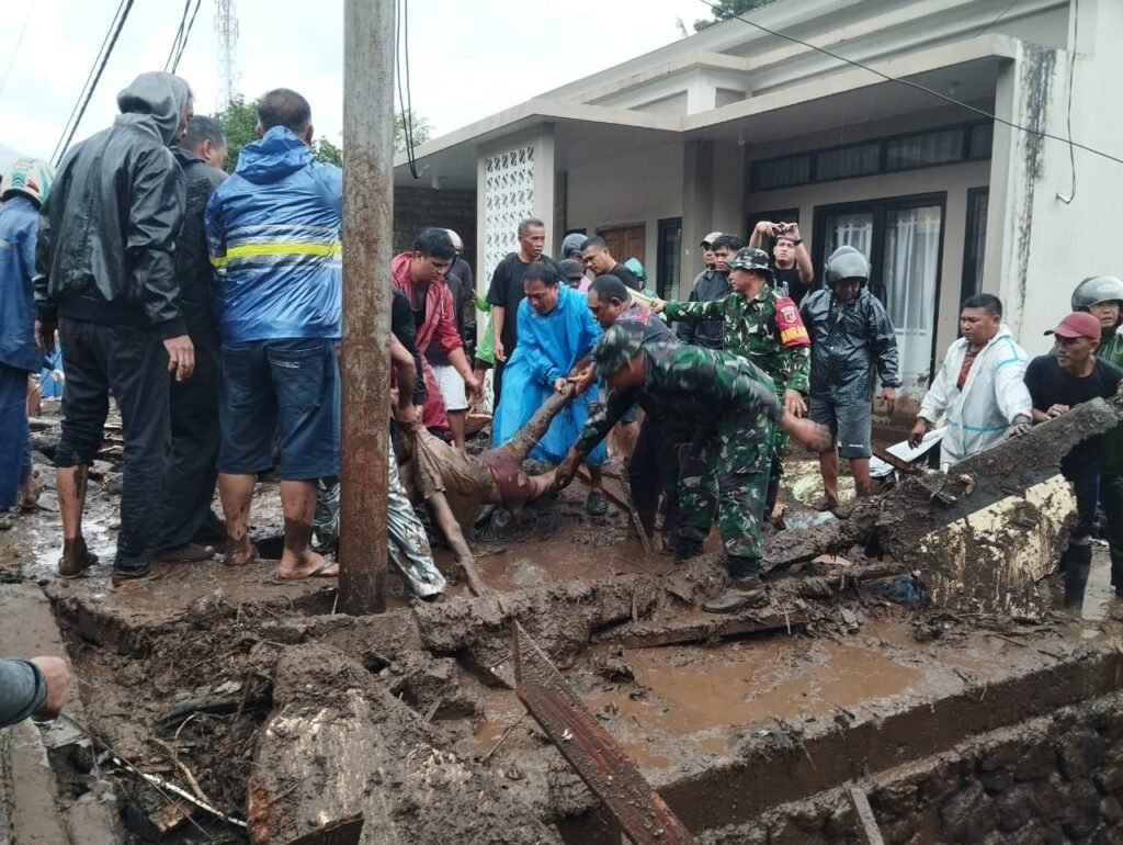 Banjir Bandang Siau, Jumlah Korban Meninggal Dunia Capai 14 Orang
