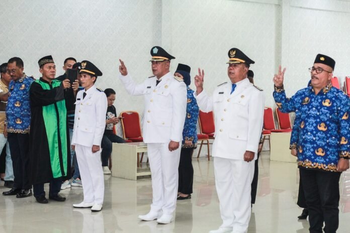 Pelantikan sejumlah pejabat di lingkungan Pemerintah Kabupaten Kepulauan Sangihe. (Foto: Ist)