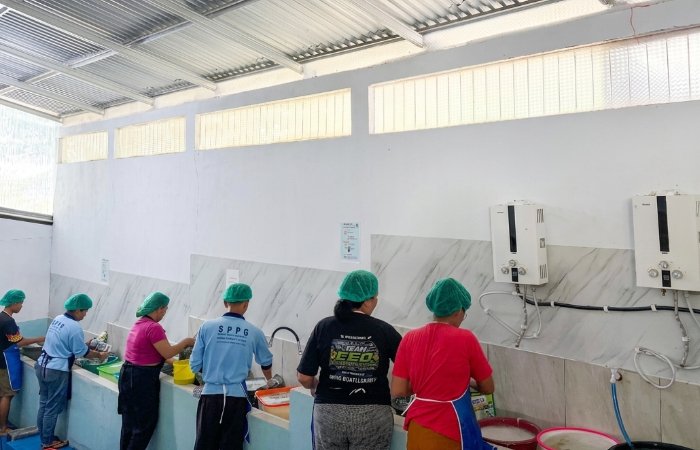 Aktivitas SPPG Soataloara II di Kabupaten Kepulauan Sangihe. (Foto: SNews)