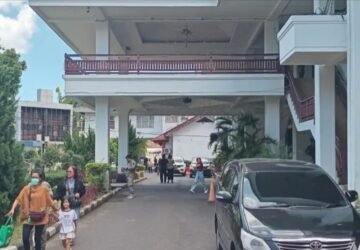 Gempa Susulan Guncang Manado, Warga Bertahan di Luar Rumah