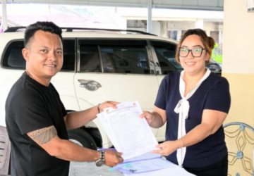 Ronald Tambengi Daftar Calon Hukum Tua Pineleng Dua Indah, Siap Bawa Perubahan Desa