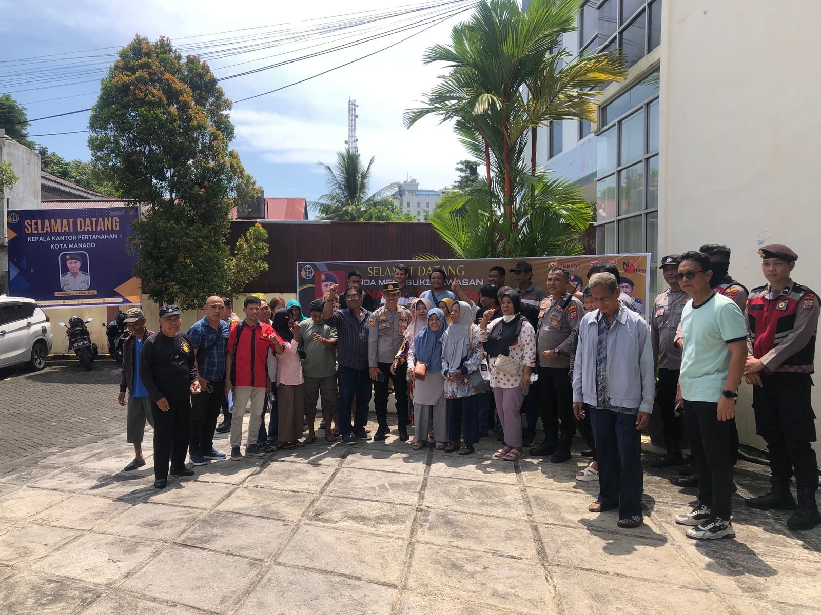 Warga Loreng. (Foto: Ist)