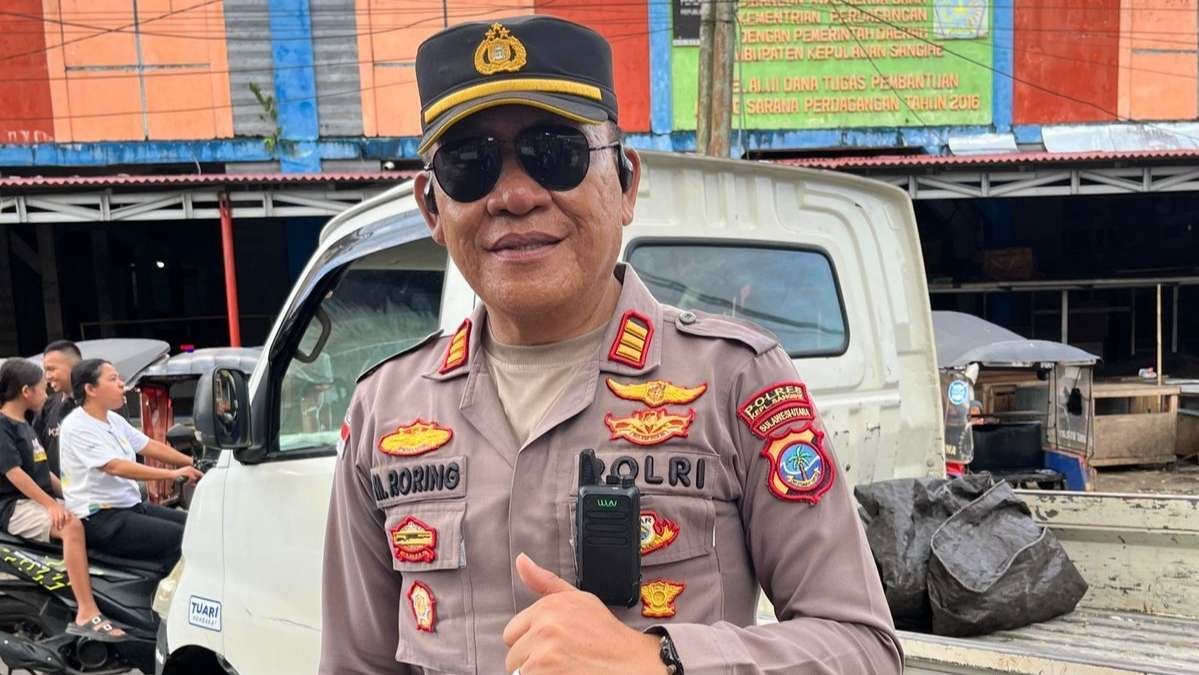 Kapolsek Tamako, AKP Meldy Roring. (Foto: Ist)