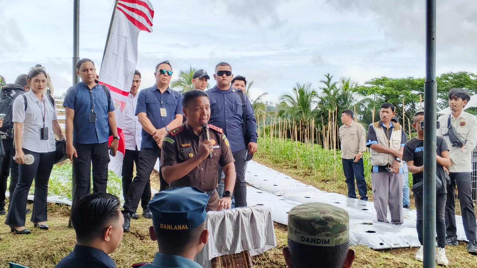 Kunjungan kerja Kepala Kejaksaan Tinggi Sulawesi Utara, Jacob Hendrik Pattipeilohy, ke Kabupaten Kepulauan Sangihe, Senin, (18/5/2026). (Foto: SNews)
