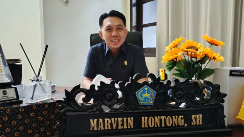 Cegah Kekosongan Pimpinan, Marvein Hontong Ambil Alih Kendali DPRD Sangihe