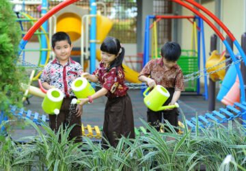 Mengapa Anak Perlu Lebih Banyak Bermain di Luar Rumah?