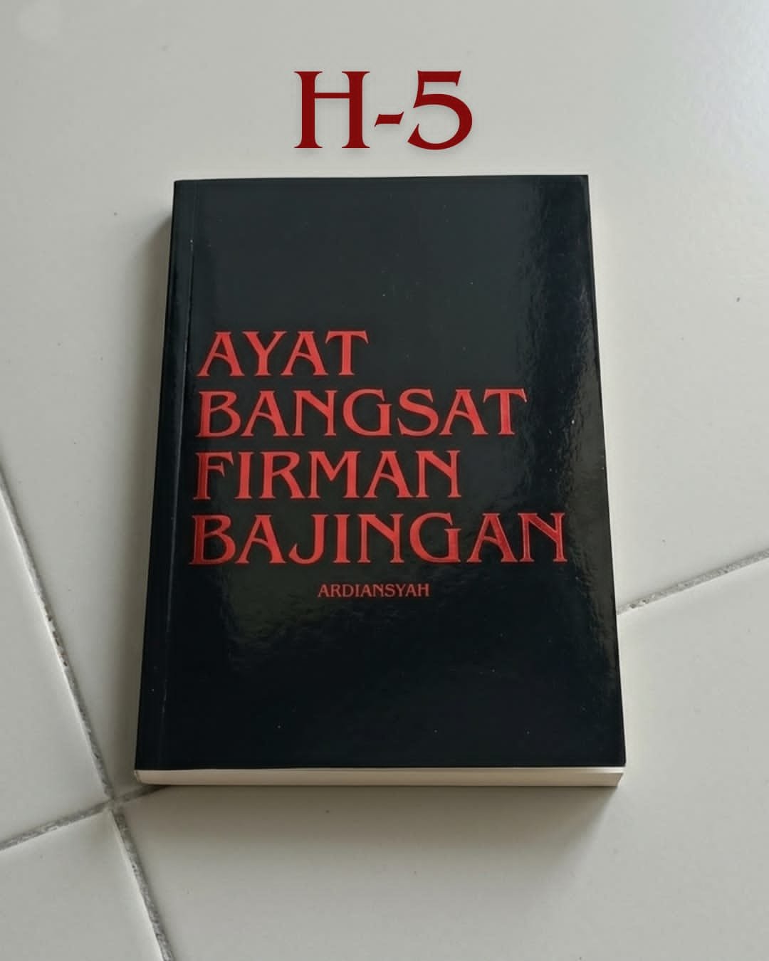 Buku kumpulan puisi Ardiansyah. (Foto: Ist)