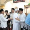 Wali Kota Kotamobagu dr. Weny Gaib, Sp.M. Bersama Jajaran Pemkot Sambut Kepulangan Jamaah Haji Asal Kota Kotamobagu di Masjid Al Hidayah 1 Pobundayan