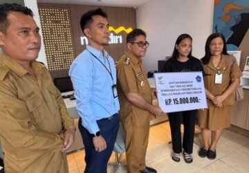 Duka Korban Bencana Sitaro Direspons Pusat, Plt Bupati Heronimus Makainas Salurkan Santunan Ahli Waris dari Kemensos