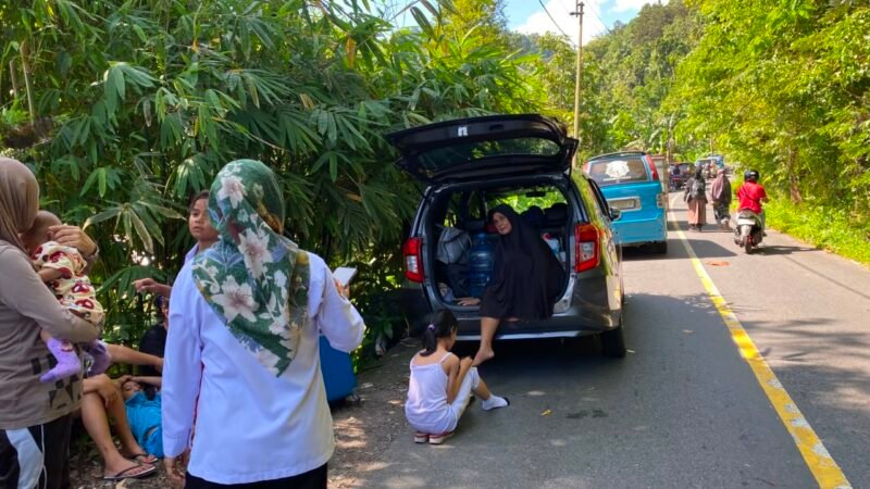 Gempa M 7,7 Guncang Barat Laut Tahuna, Warga Kepulauan Sangihe Mengungsi Usai Peringatan Tsunami