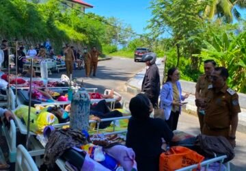 Gempa M 7,7 Guncang Sangihe, RSUD Liun Kendage Evakuasi Pasien ke Halaman Rumah Sakit