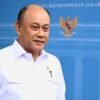 BREAKING NEWS: Mantan Kepala BGN Dadan Hindayana Ditahan Kejagung, Digiring ke Mobil Tahanan