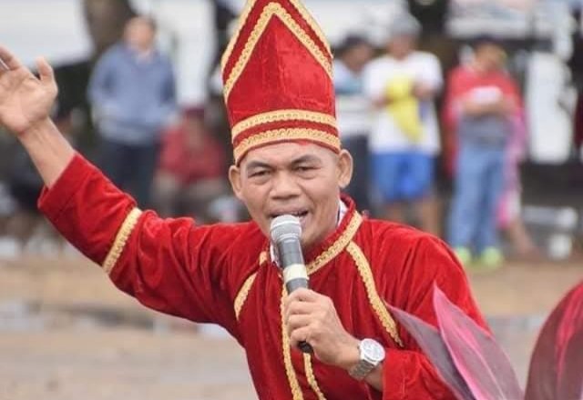 Amos Ghama Kakomba Tokoh Adat Nusa Utara. (Foto: Ist)