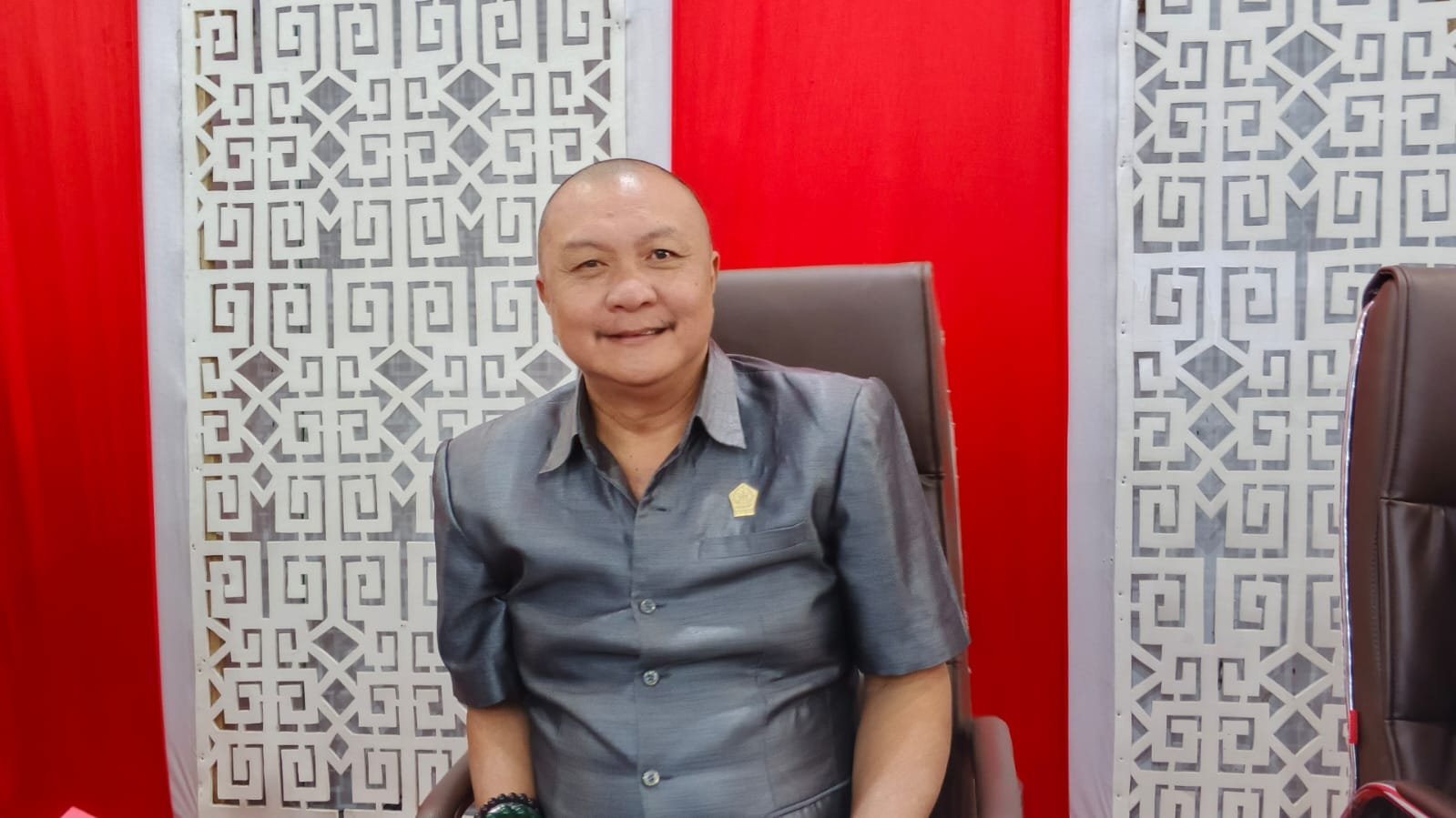 Ketua DPRD Sangihe, Denny Roy Tampi. (Dok. Snews)