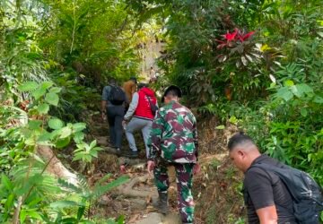 Hari Keempat Karhutla Gunung Awu, Bupati Sangihe Pimpin Pendakian Pantau Api
