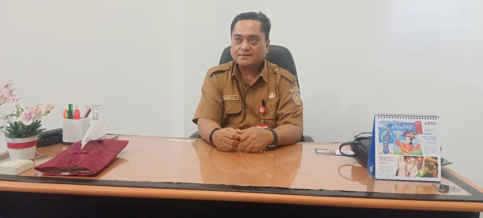 Kepala Badan BPBD Wandu C Labesi. Terkait Pantauan Karhutla Gunung Awu (Foto: Chres L/Snews)