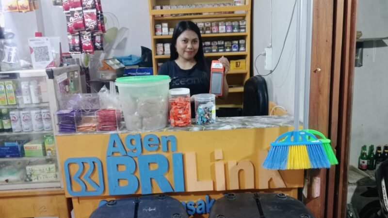 BRI Hadir Lebih Dekat, AgenBRILink Milani Perkuat Akses Layanan Perbankan di Balirangeng