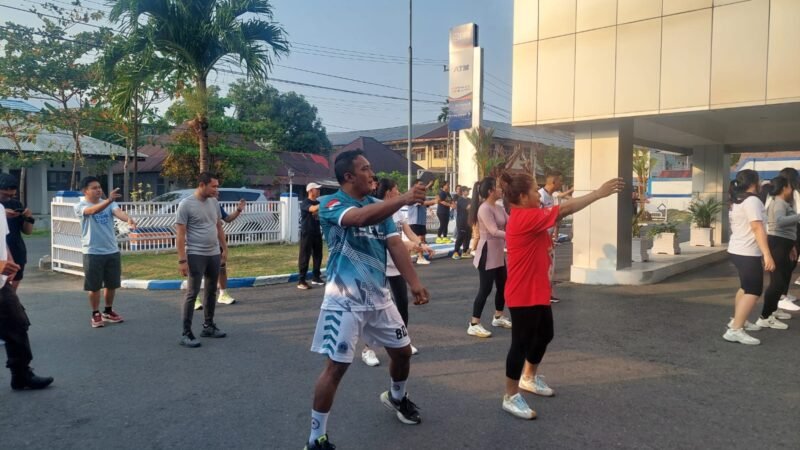 BRI Tahuna dan BPN Sangihe Perkuat Sinergi Lewat Zumba Bersama
